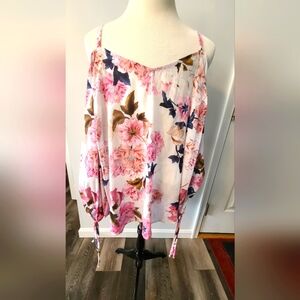 Torrid Size 1 Floral Cold Shoulder Nwt Top